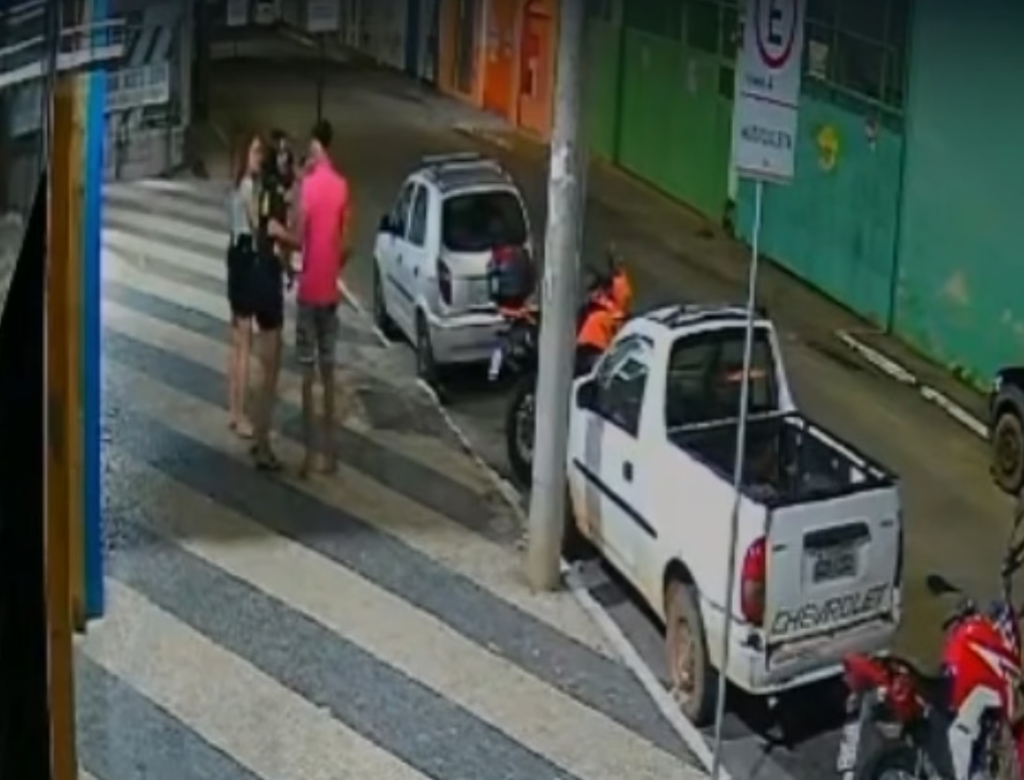 Homem Rouba Turista, Troca De Roupas E Comete Outro Crime (foto Reprodução Redes Sociais)