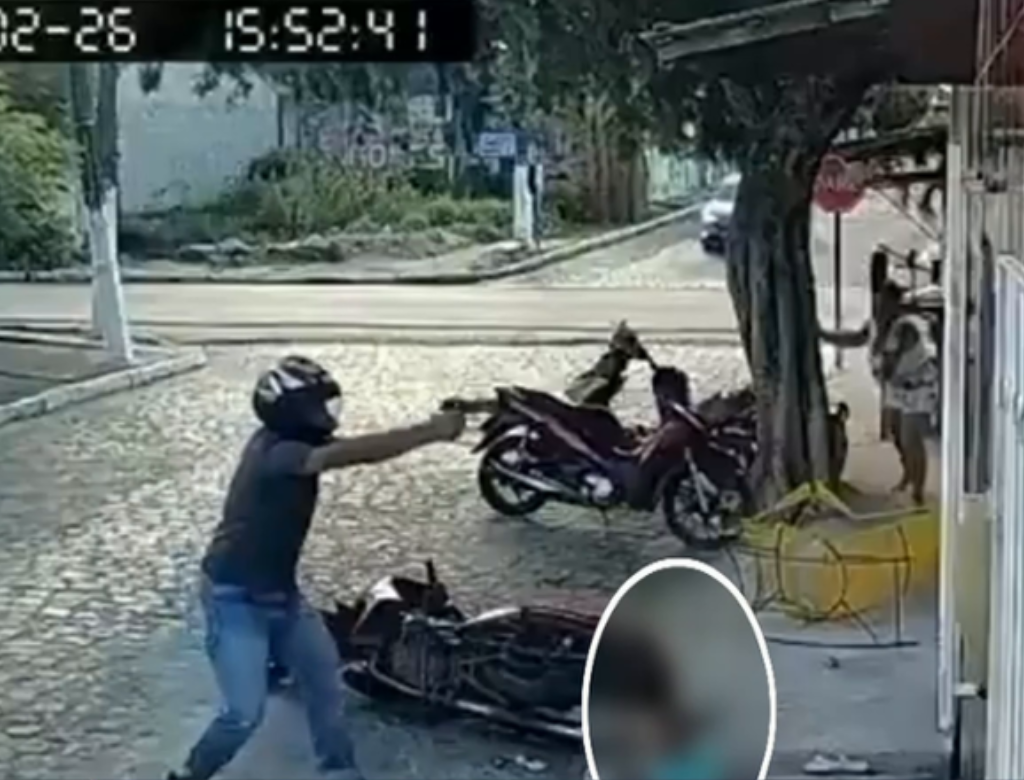 Bebê De Um Ano Sobrevive Após Ficar No Meio De Tiroteio (foto Reprodução Redes Sociais)