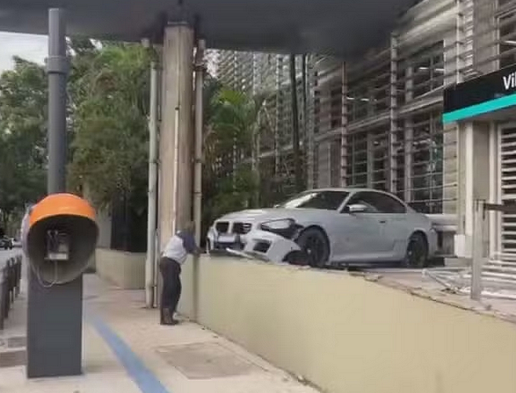 Carro (foto Reprodução Redes Sociais) 1