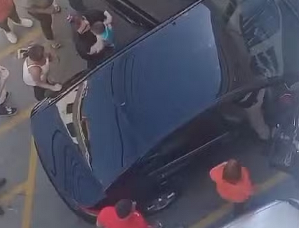 Carro (foto Reprodução Redes Sociais) 1