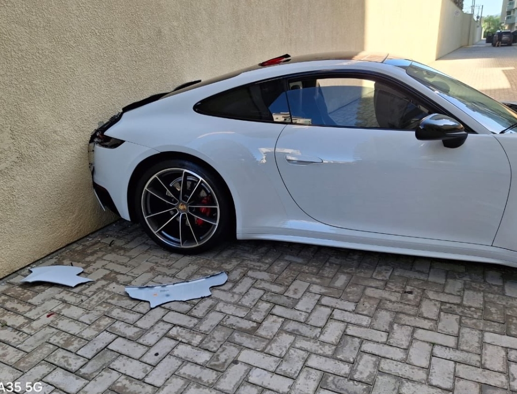 Carro (foto Reprodução Redes Sociais) 2