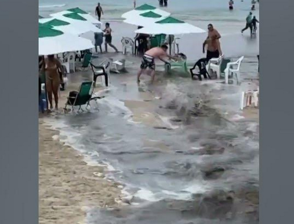 Esgoto (foto Reprodução Redes Sociais) 2