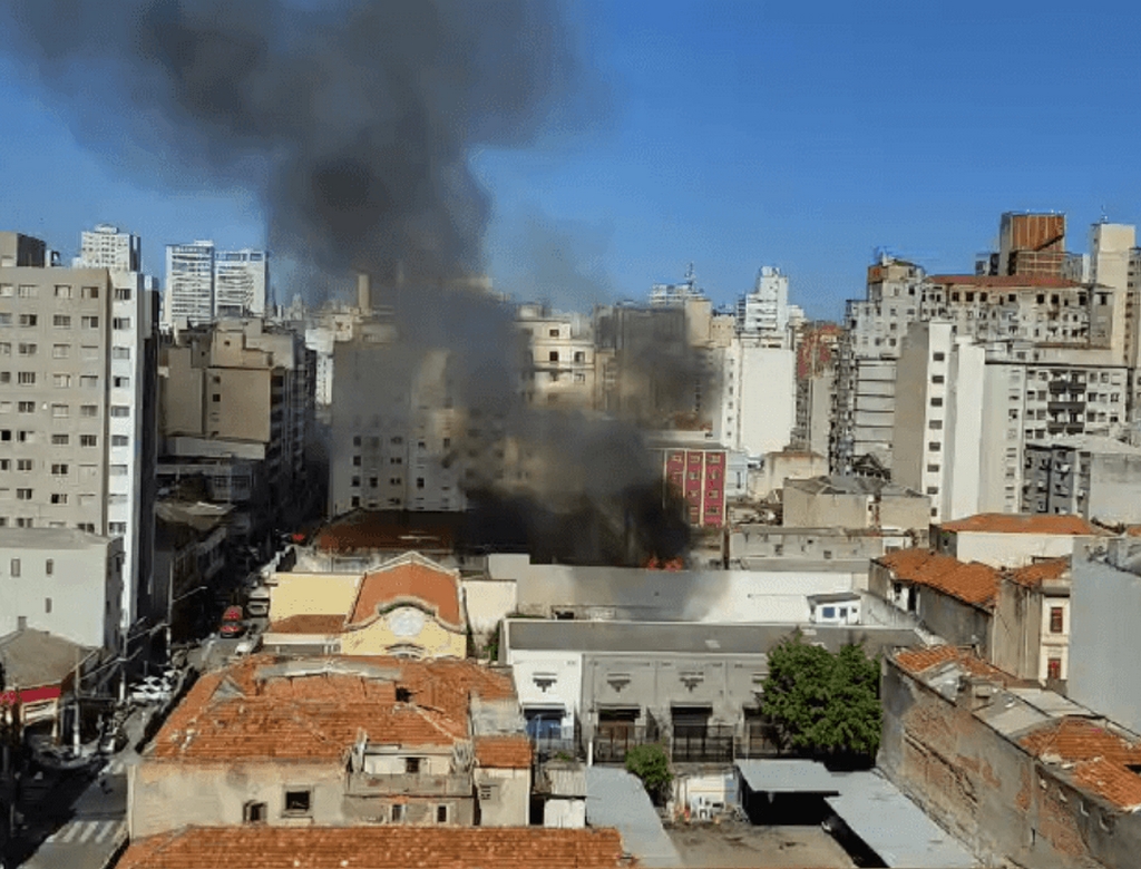 Incêndio (foto Reprodução Redes Sociais) 2