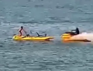 Jet Ski Em Alta Velocidade Atropela Barco E Deixa Dois Feridos (foto Reprodução Redes Sociais)