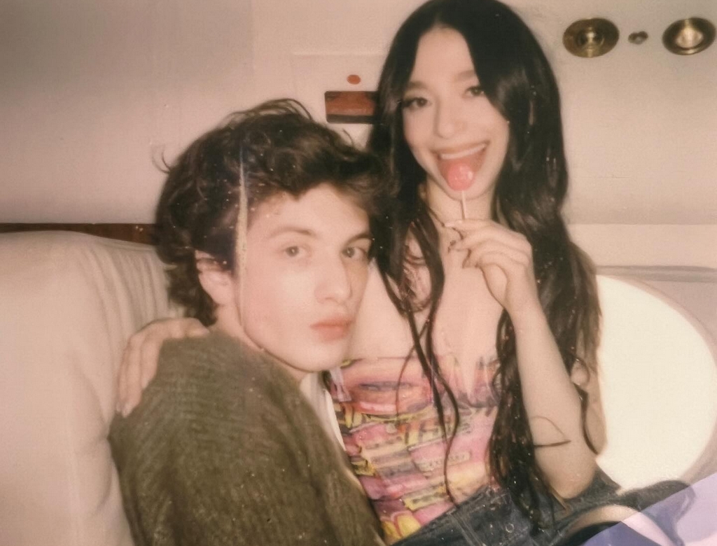 Mikey Madison E Mark Eydelshteyn (foto Reprodução Redes Sociais)