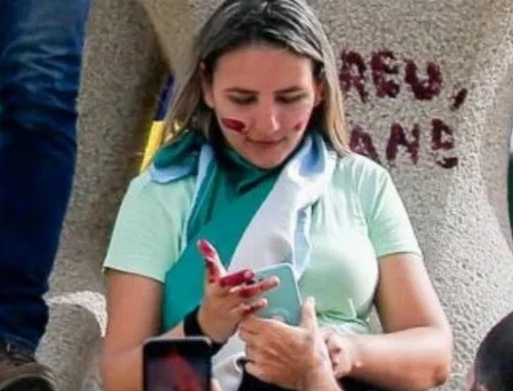 Mulher (foto Reprodução Redes Sociais) 2