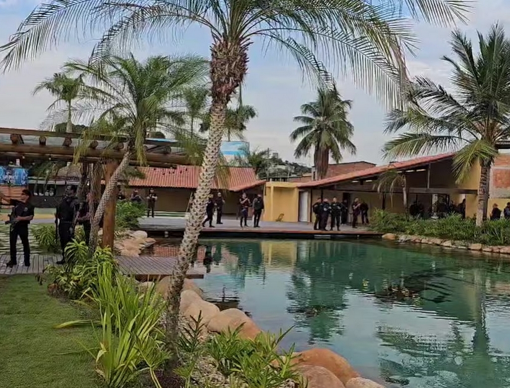 Resort (foto Reprodução Redes Sociais) 2