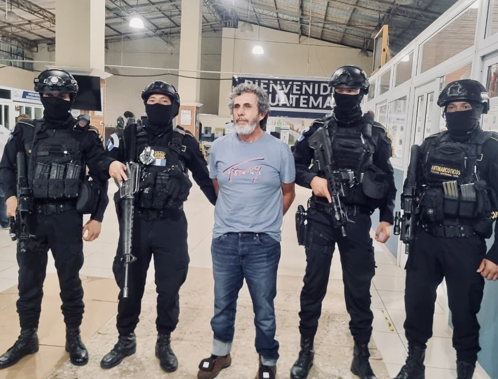 Traficante (foto Reprodução Redes Sociais)