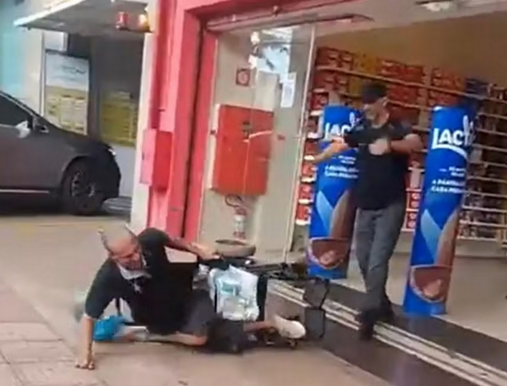 Agressão (foto Reprodução Redes Sociais)