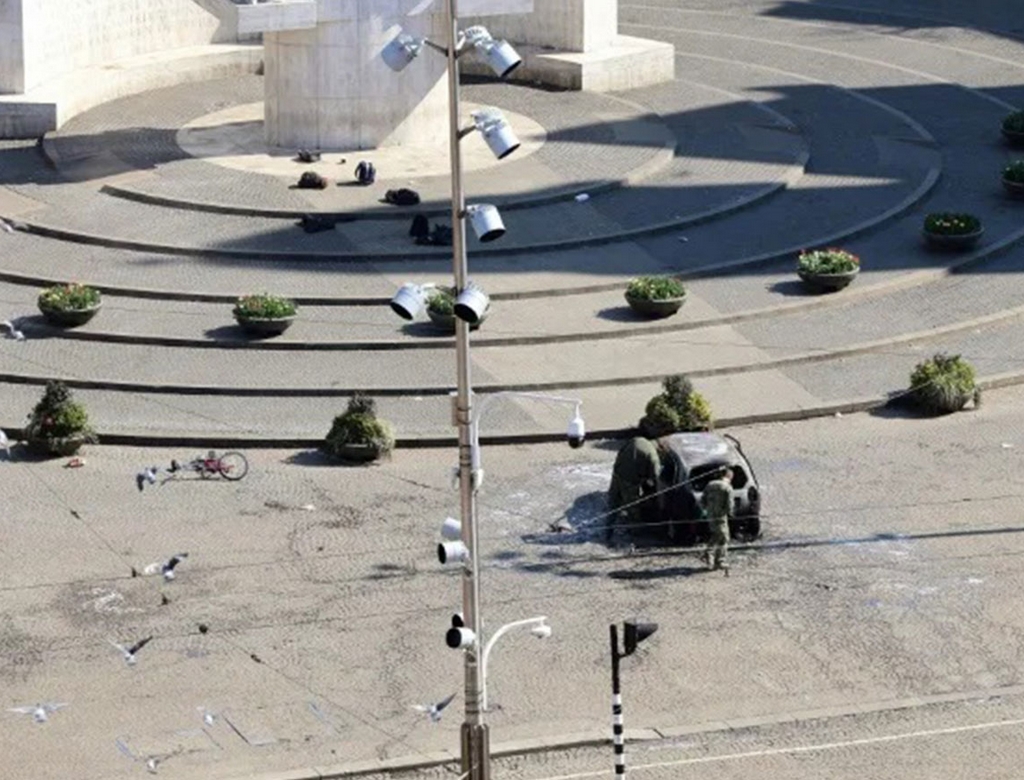 Carro (foto Reprodução Redes Sociais) 2