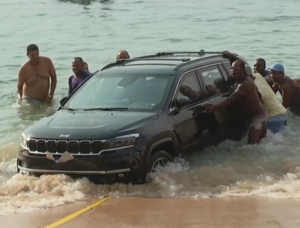 Praia (foto Reprodução Redes Sociais) 1