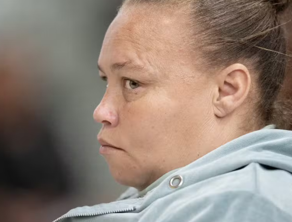 Mulher é condenada à prisão perpétua após vender filha de 6 anos (Foto Reprodução Redes Sociais)