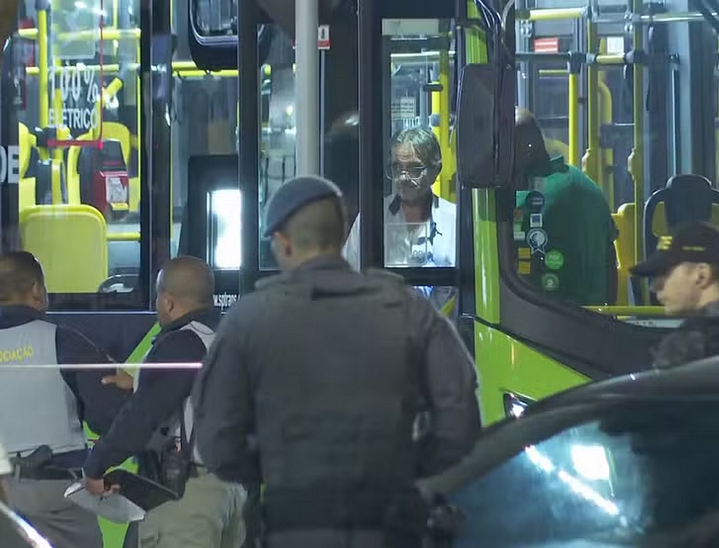 Ônibus (foto Reprodução Redes Sociais) 4