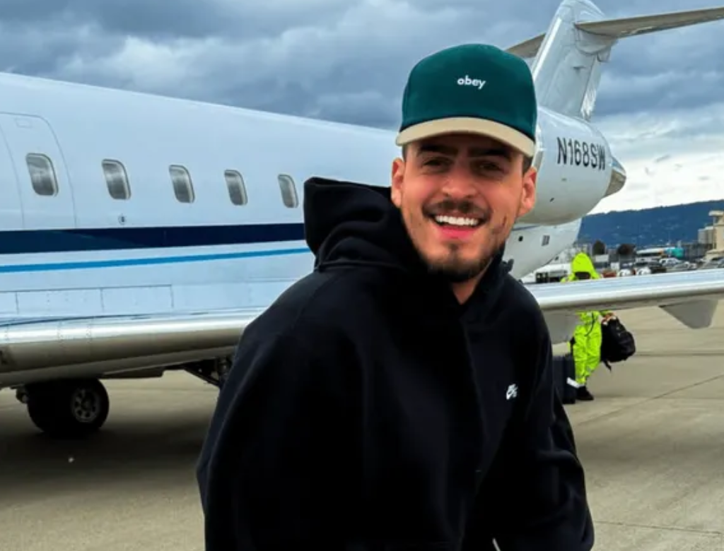 Jon Vlogs (Foto Reprodução Redes Sociais)