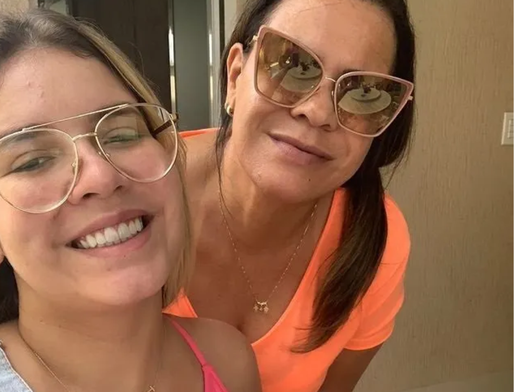 Ruth E Marília Mendonça (foto Reprodução Redes Sociais)